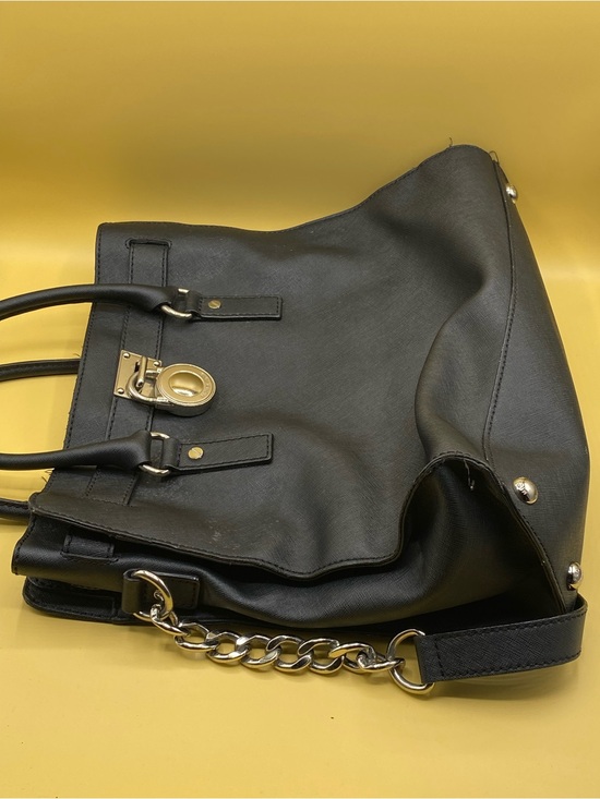 Michael Kors Handbags - Michael Kors Black Leather Shoulder Tote with Gold Hardware